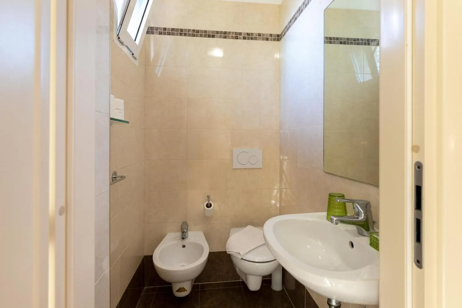 Hotel Bridge Rimini 3*,  İtalya