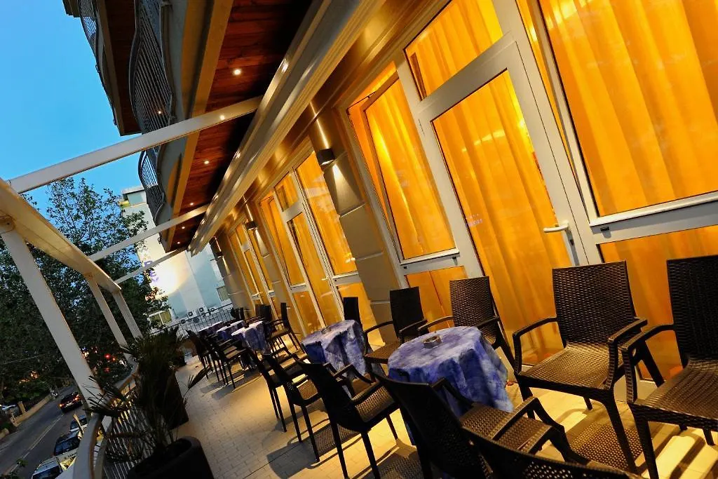Hotel Bridge Rimini 3*,  İtalya
